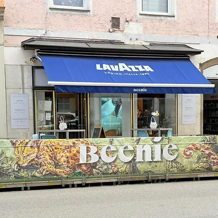 Beenie 1 B&B